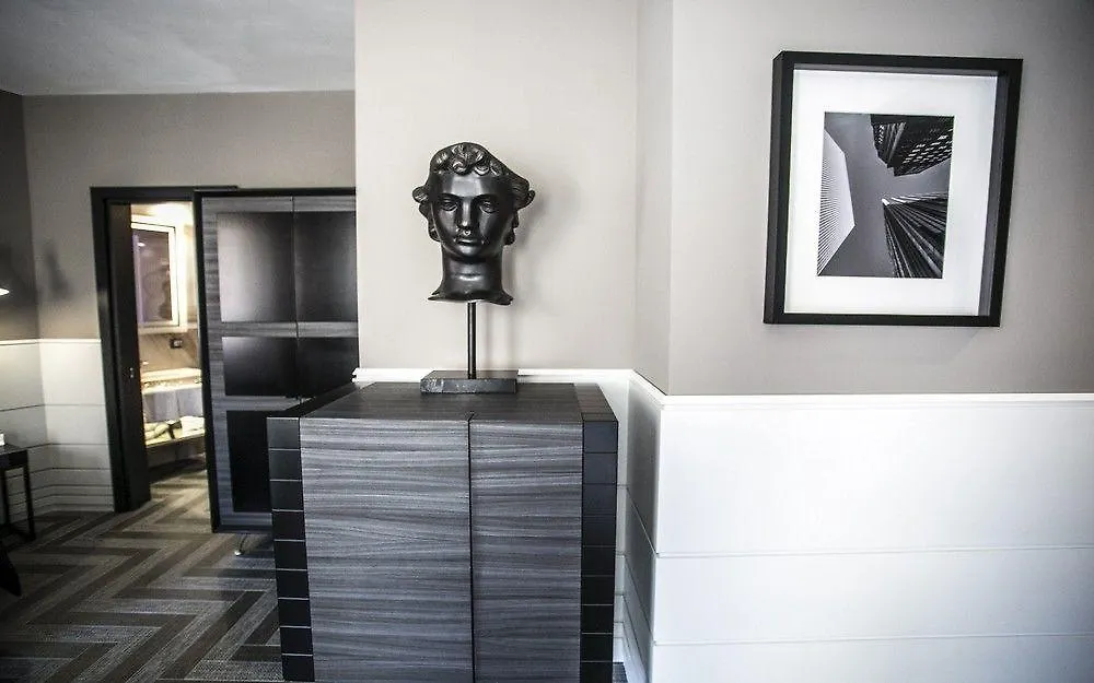 **** Hotel The Tribune, Part Of Jdv By Hyatt Roma Itália